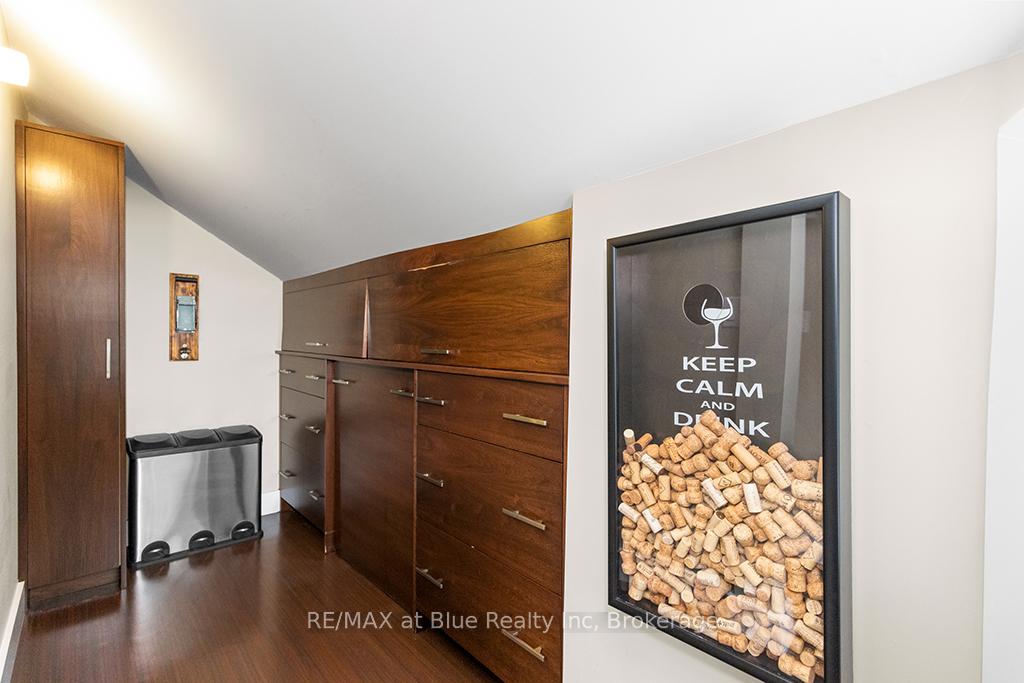Photo 33 of 147 Carmichael Crescent, Blue Mountains — HOMEH
