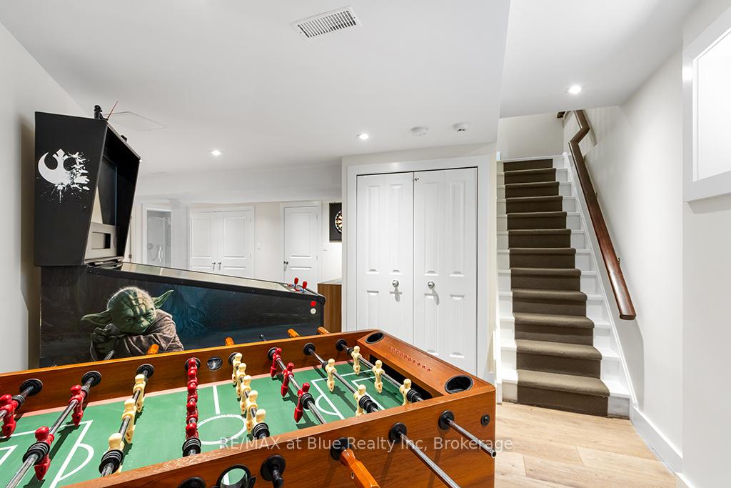 Photo 35 of 147 Carmichael Crescent, Blue Mountains — HOMEH
