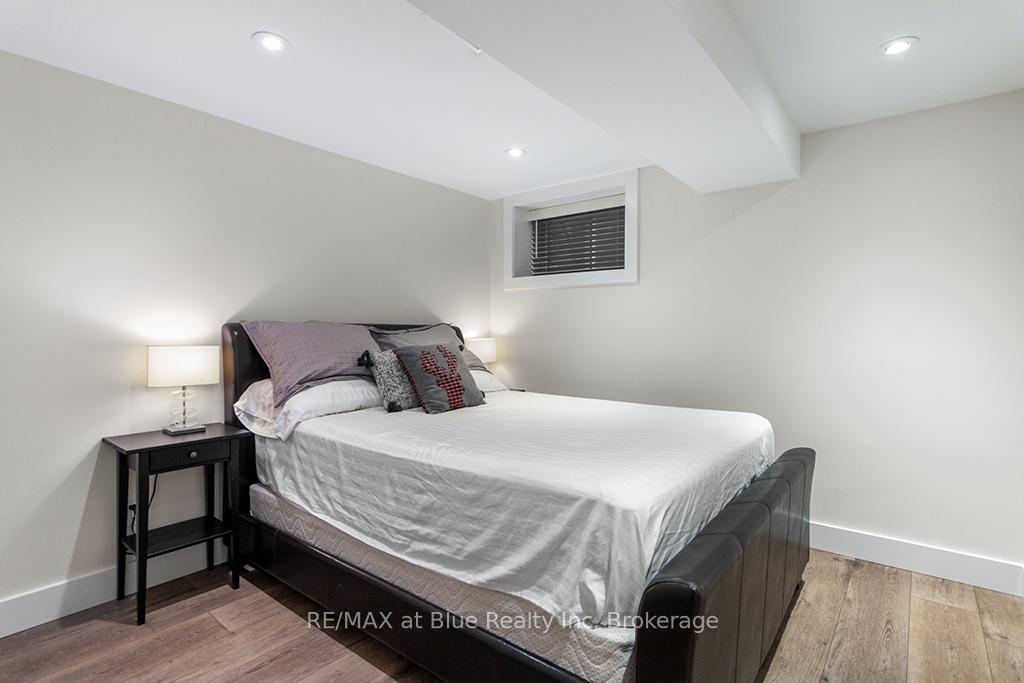 Photo 38 of 147 Carmichael Crescent, Blue Mountains — HOMEH