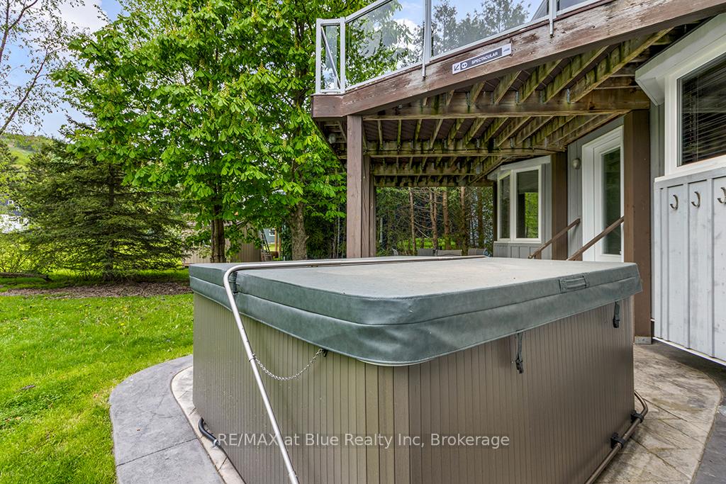 Photo 45 of 147 Carmichael Crescent, Blue Mountains — HOMEH