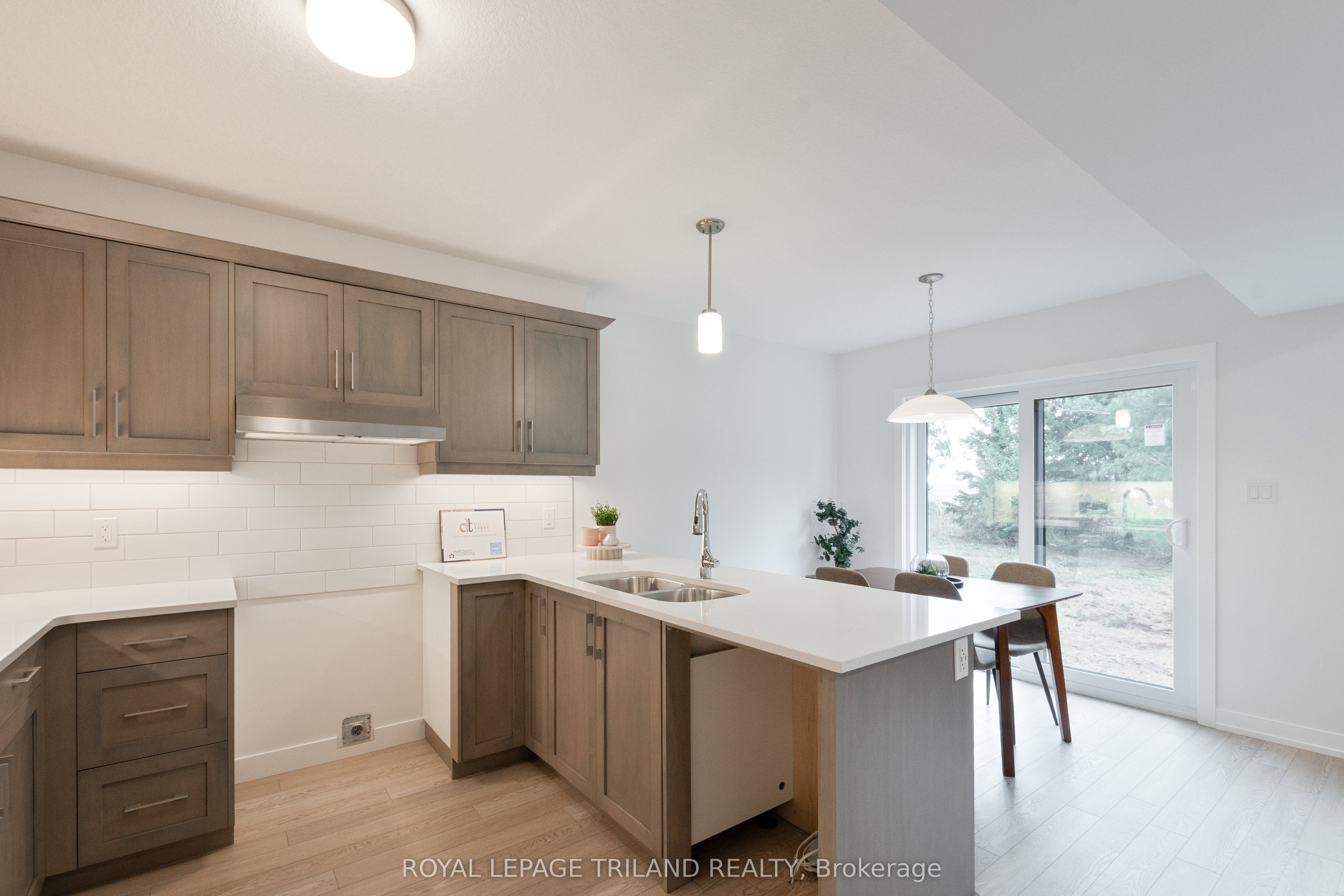 Photo 37 of 143 Styles Drive, St. Thomas — HOMEH
