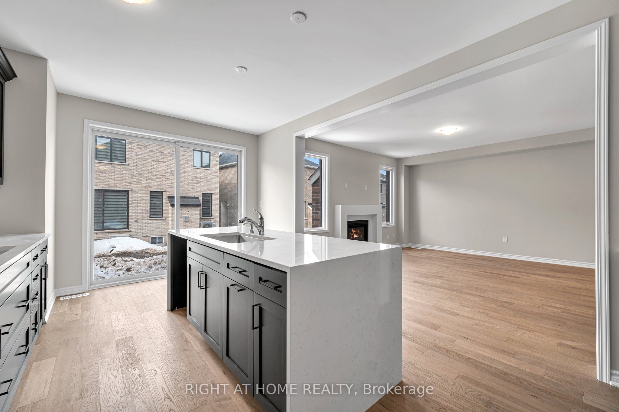 Photo 64 of 1267 Temperance Crescent, Milton, Bowes — HOMEH