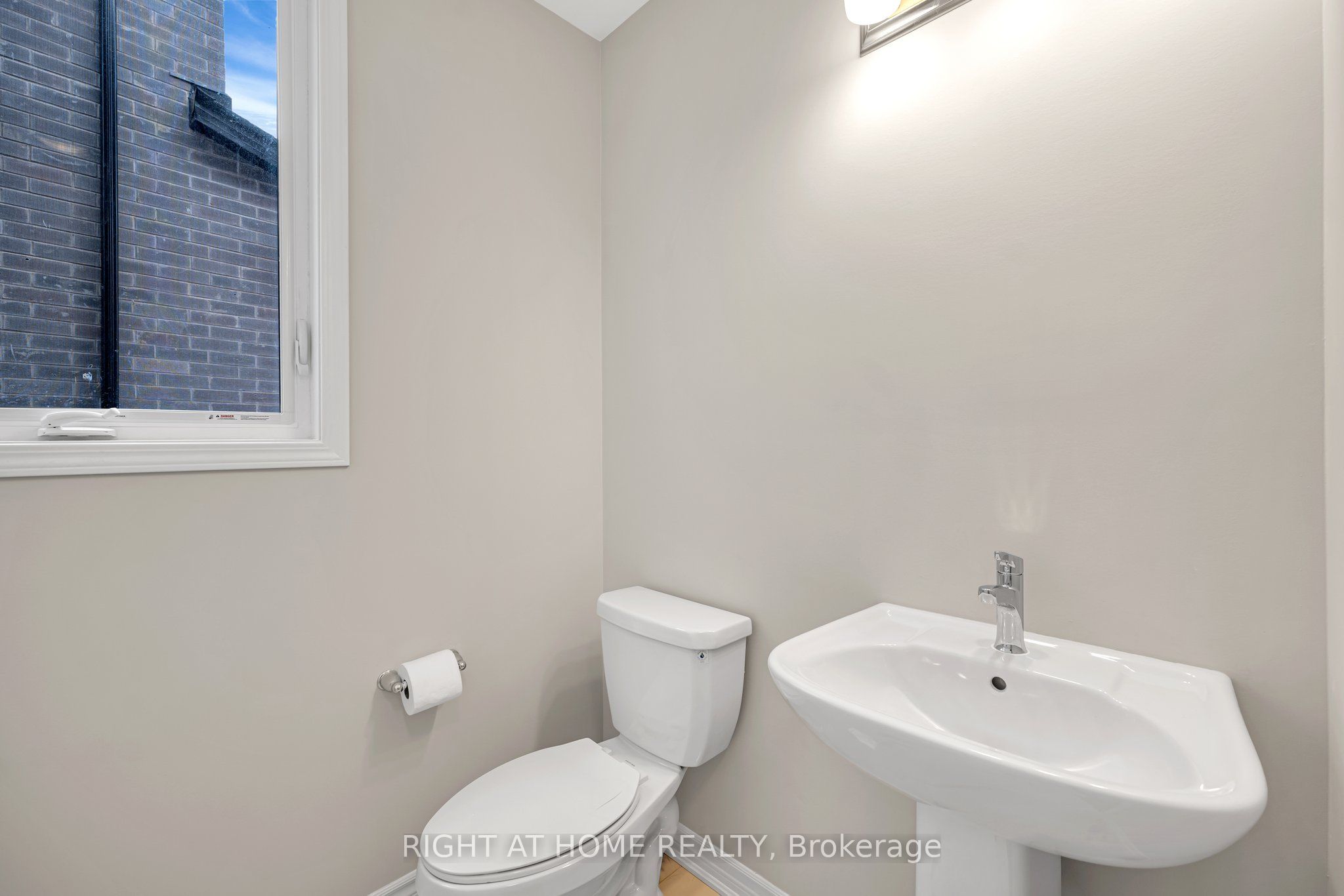 Photo 54 of 1267 Temperance Crescent, Milton, Bowes — HOMEH