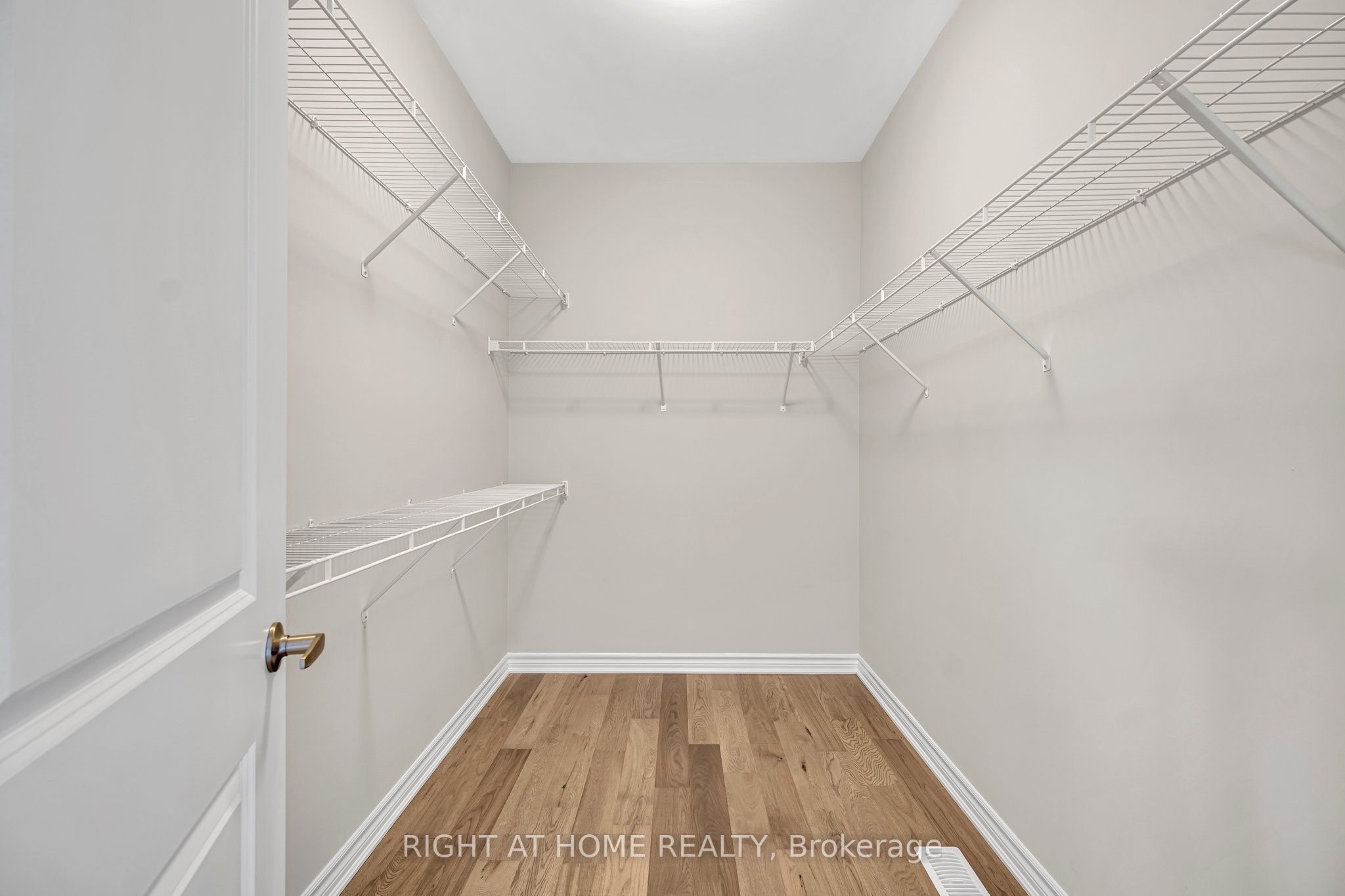 Photo 75 of 1267 Temperance Crescent, Milton, Bowes — HOMEH
