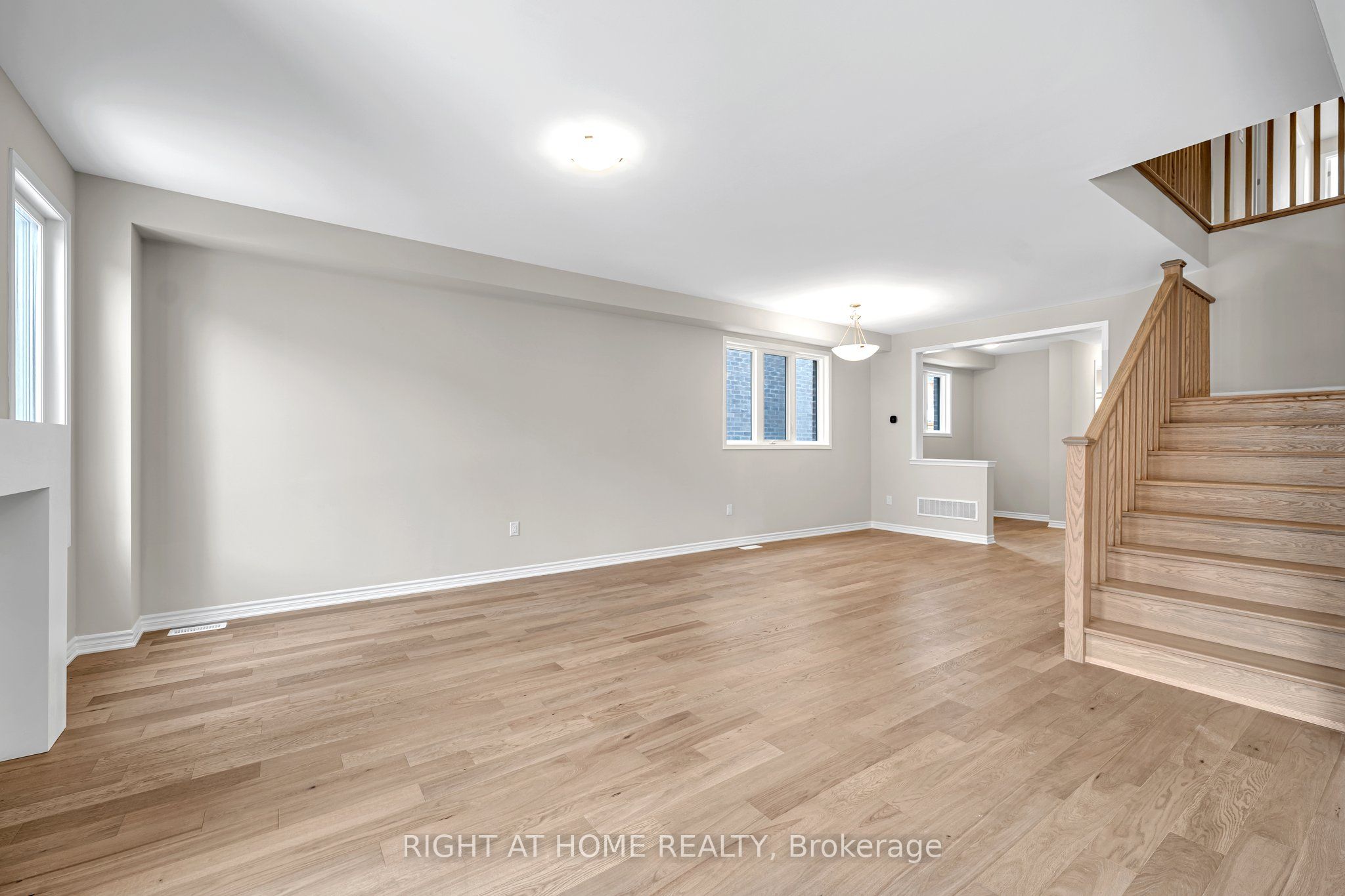 Photo 61 of 1267 Temperance Crescent, Milton, Bowes — HOMEH