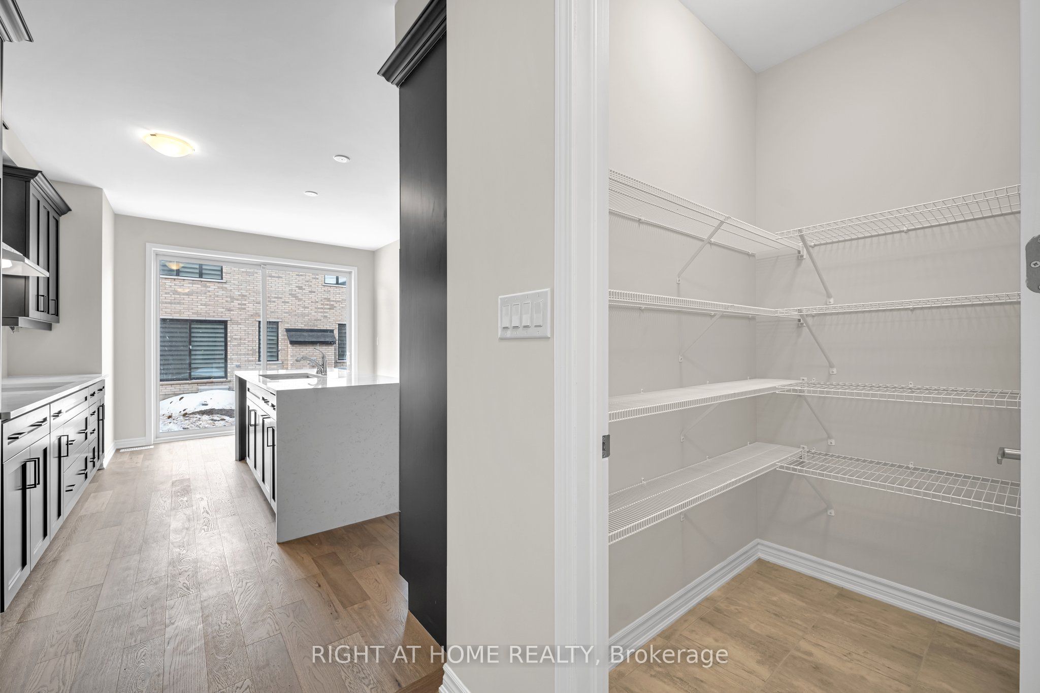 Photo 66 of 1267 Temperance Crescent, Milton, Bowes — HOMEH