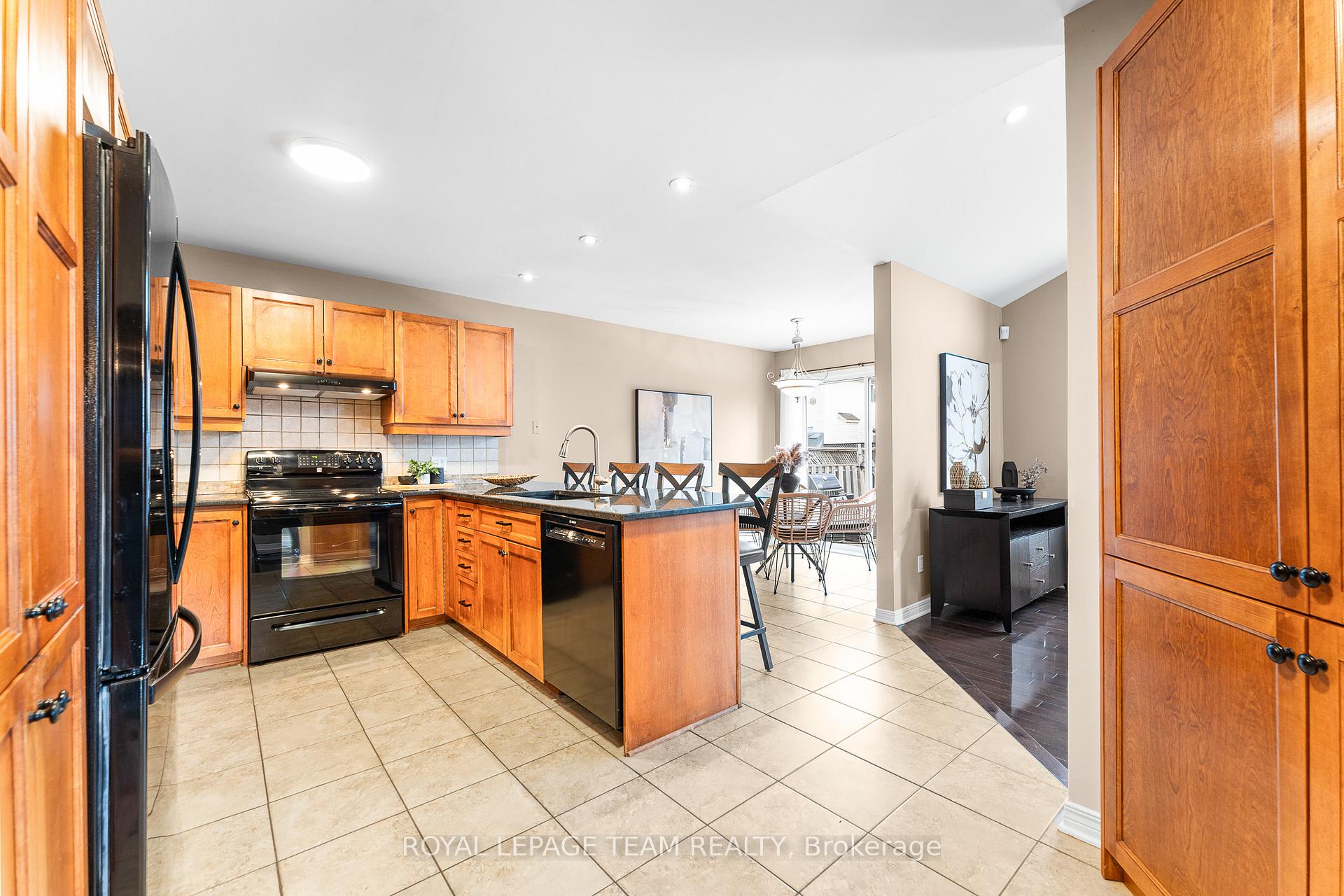 Photo 12 of 257 Redpath Drive, Ottawa, Barrhaven East — HOMEH