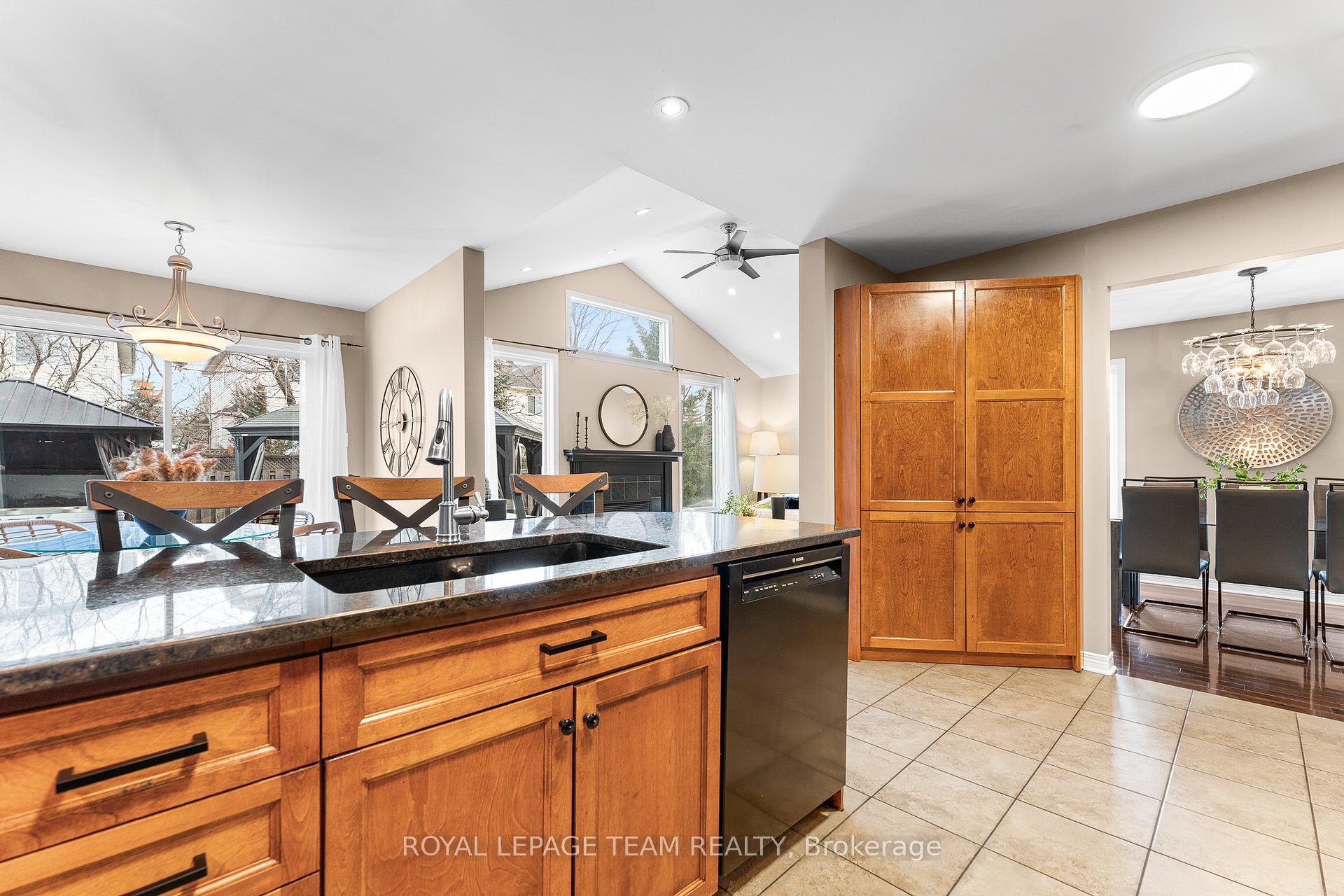 Photo 14 of 257 Redpath Drive, Ottawa, Barrhaven East — HOMEH