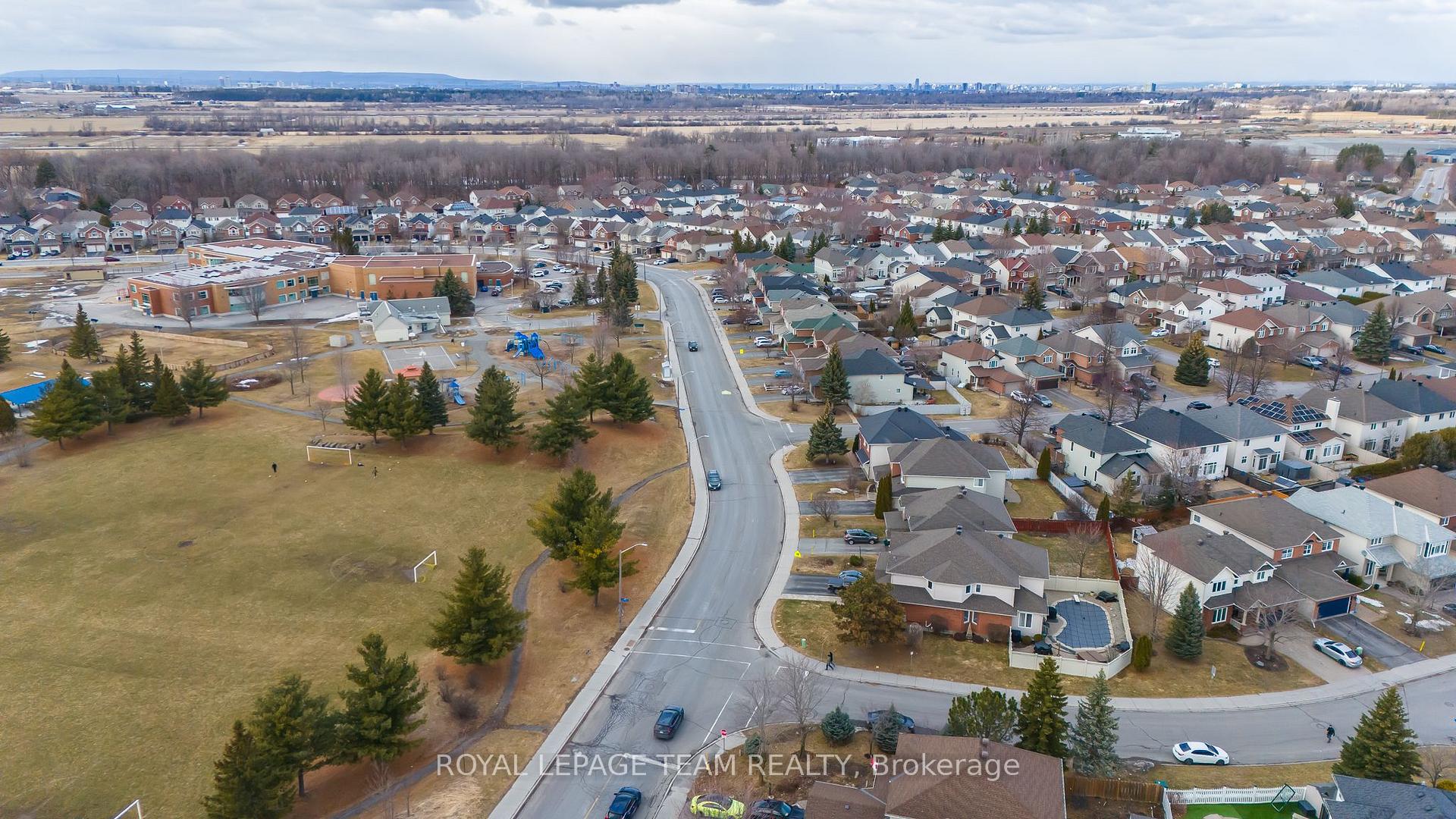 Photo 46 of 257 Redpath Drive, Ottawa, Barrhaven East — HOMEH
