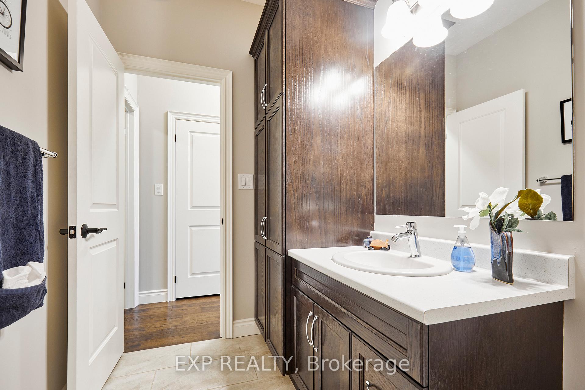 Photo 23 of 3 Bill Hutchinson Crescent, Clarington, Bowmanville — HOMEH
