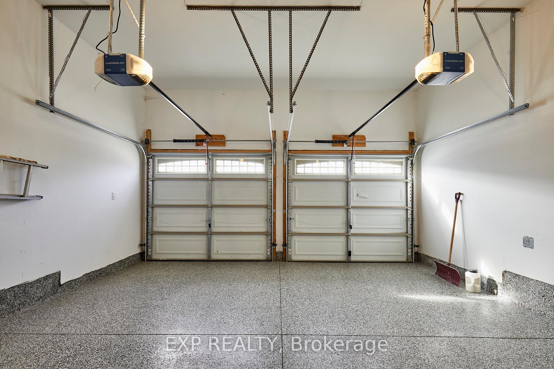Photo 31 of 3 Bill Hutchinson Crescent, Clarington, Bowmanville — HOMEH