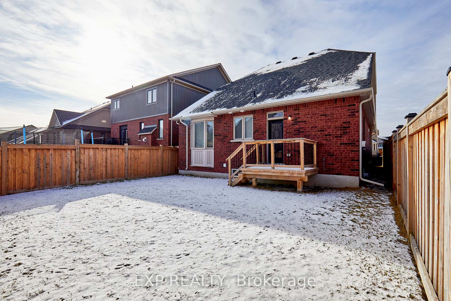 Photo 35 of 3 Bill Hutchinson Crescent, Clarington, Bowmanville — HOMEH