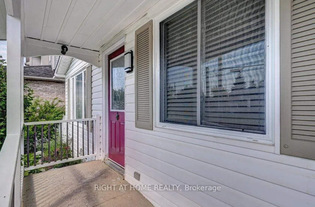 Photo 2 of 150 Millen Rd, Guelph, Victoria North — HOMEH
