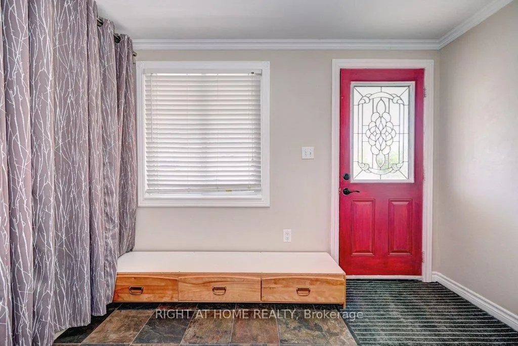 Photo 3 of 150 Millen Rd, Guelph, Victoria North — HOMEH