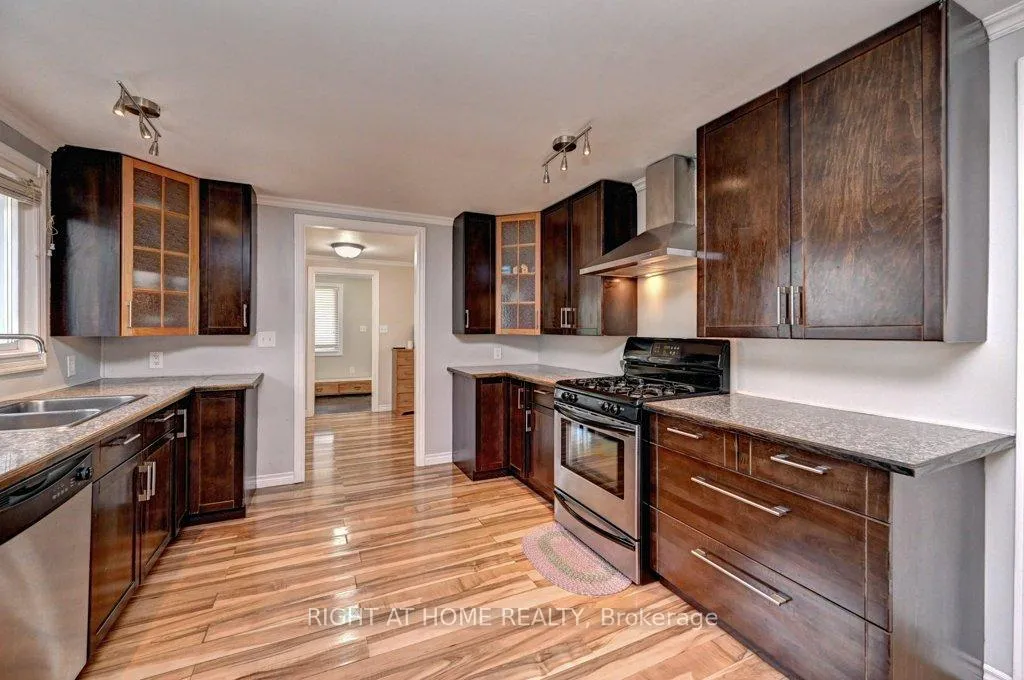 Photo 12 of 150 Millen Rd, Guelph, Victoria North — HOMEH