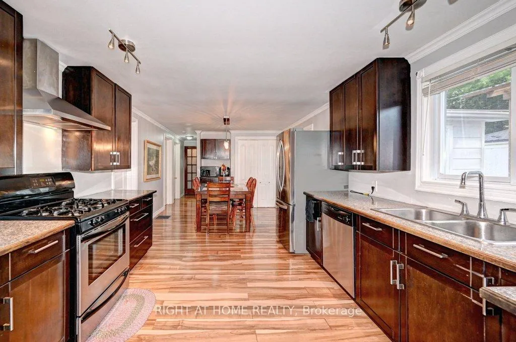 Photo 13 of 150 Millen Rd, Guelph, Victoria North — HOMEH