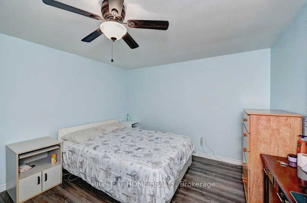 Photo 15 of 150 Millen Rd, Guelph, Victoria North — HOMEH