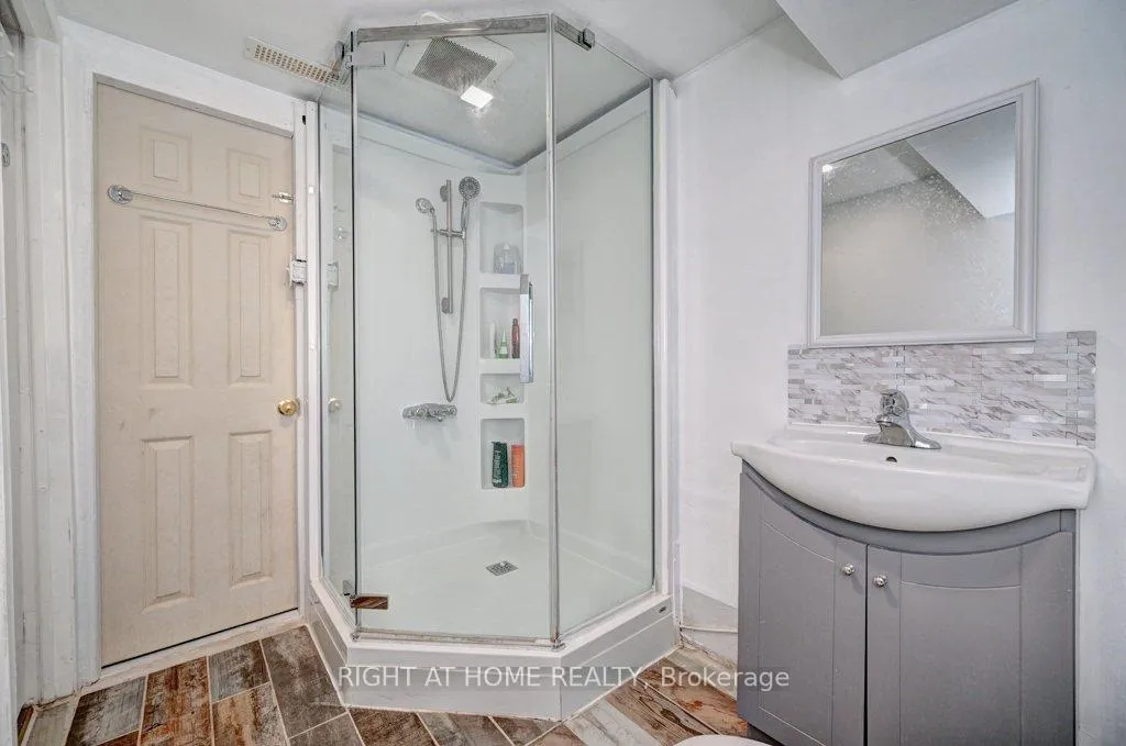 Photo 32 of 150 Millen Rd, Guelph, Victoria North — HOMEH