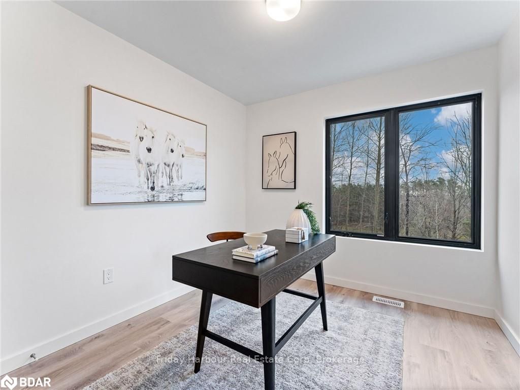 Photo 22 of 30 Rainwater Lane, Barrie, Holly — HOMEH
