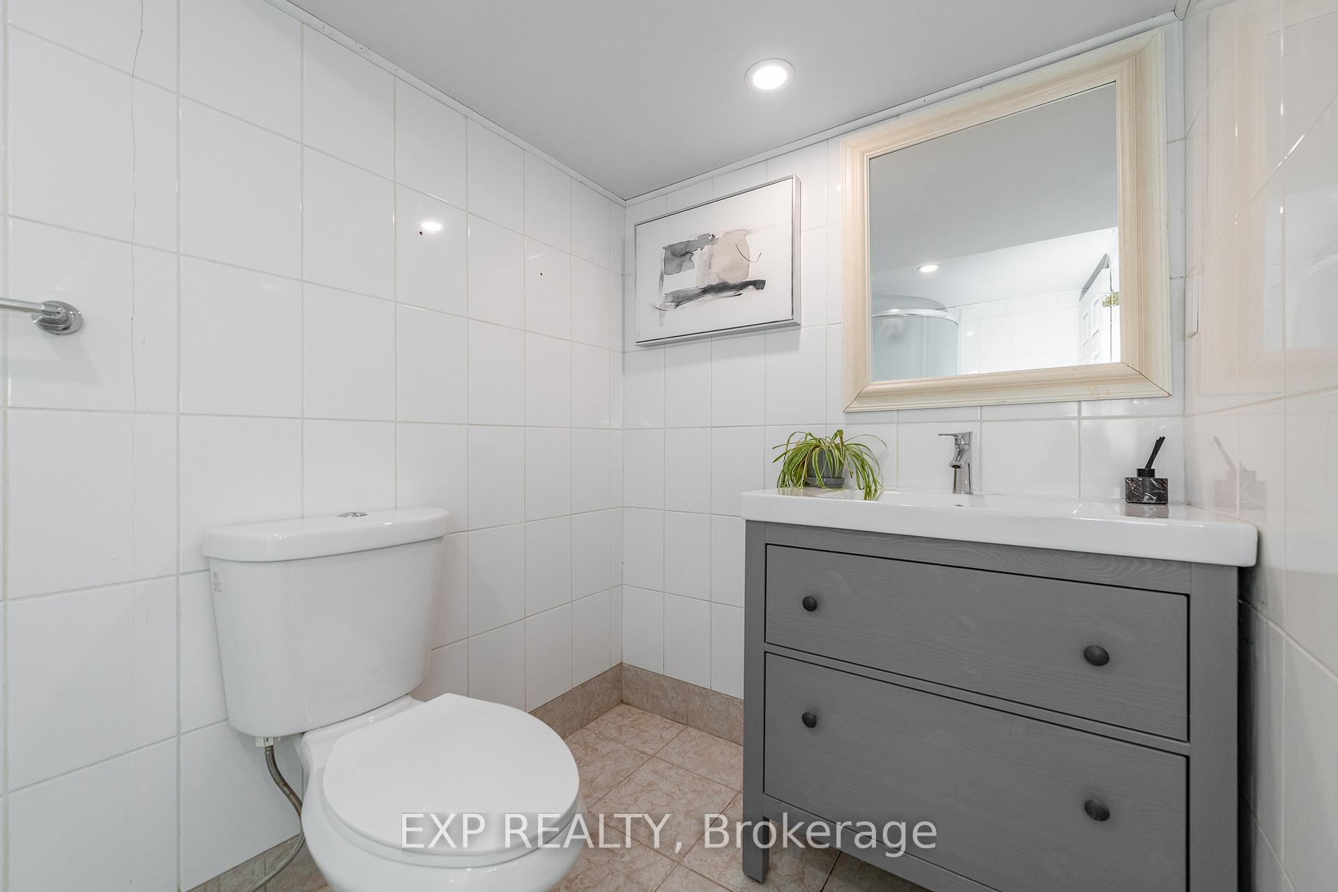 Photo 32 of 22 Burnetts Grove Circle S, Ottawa, Barrhaven - Pheasant Run — HOMEH