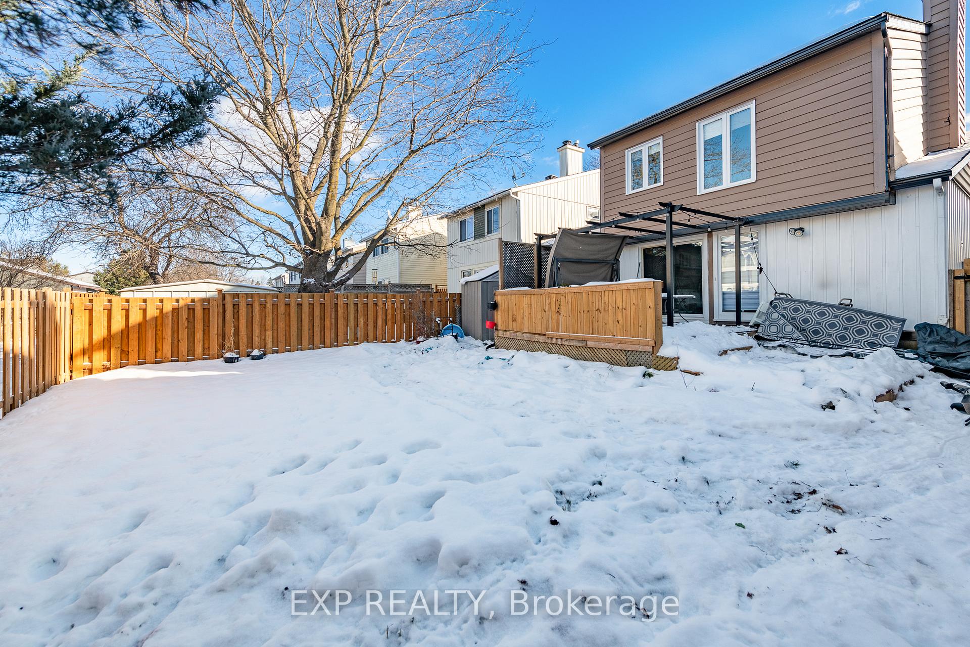 Photo 35 of 22 Burnetts Grove Circle S, Ottawa, Barrhaven - Pheasant Run — HOMEH