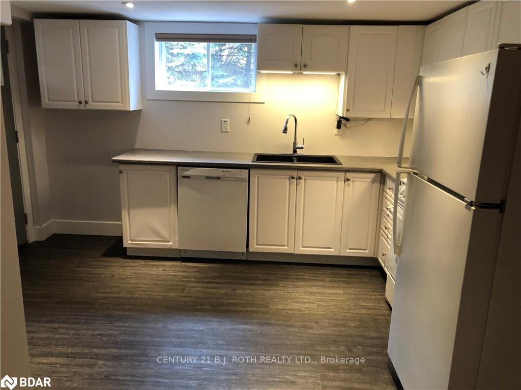 Photo 3 of Unit LOWER L, 219 Huronia Road, Barrie, Innis-Shore — HOMEH