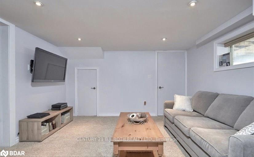 Photo 6 of Unit LOWER L, 219 Huronia Road, Barrie, Innis-Shore — HOMEH