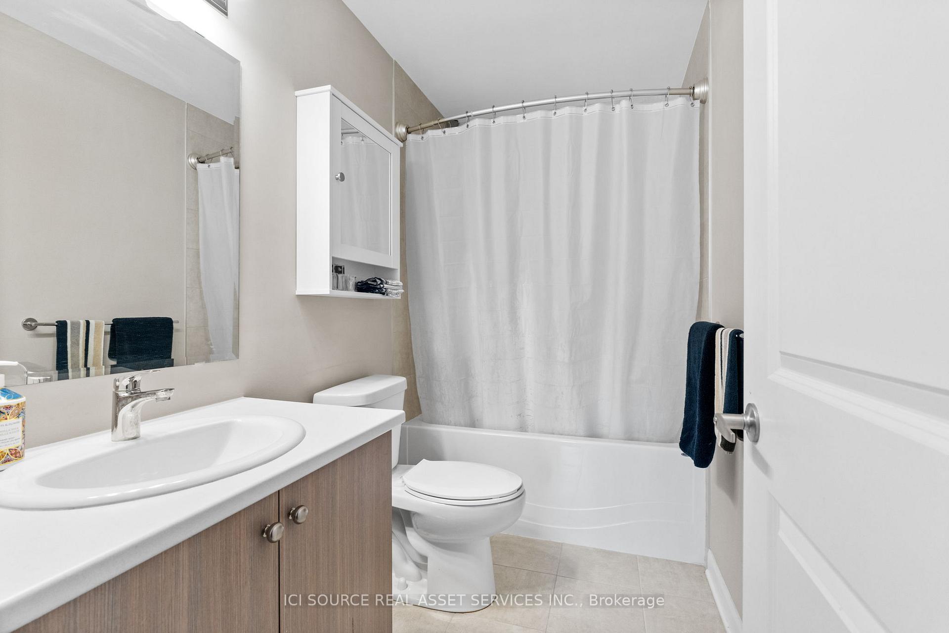 Photo 11 of 207 Liebe Terrace, Ottawa, Barrhaven - Heritage Park — HOMEH