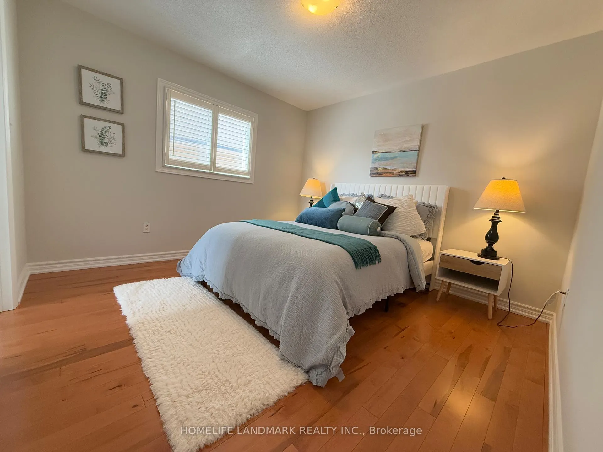 Photo 78 of 18 The Queensway, Barrie, Innis-Shore — HOMEH
