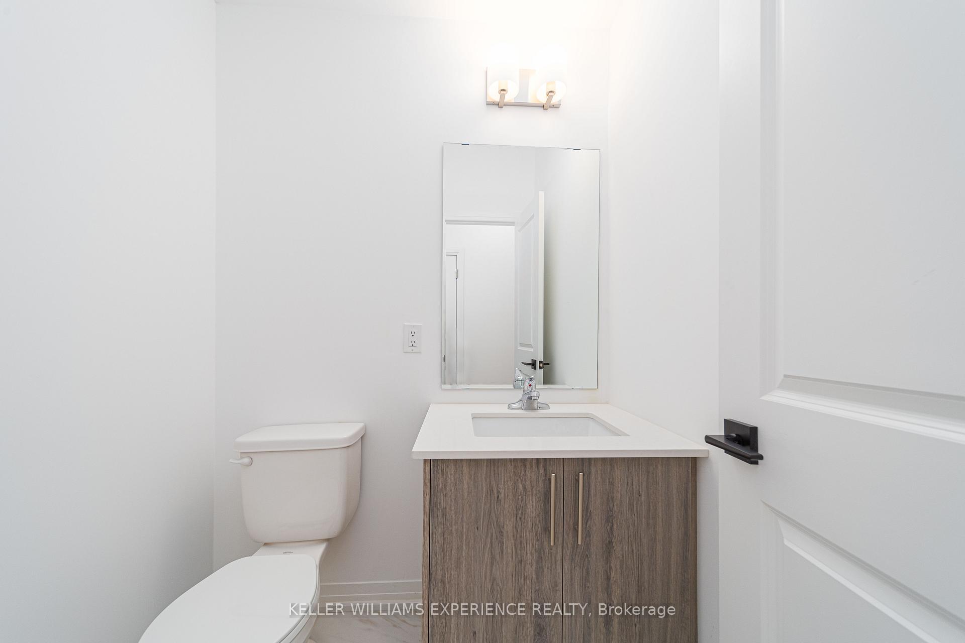 Photo 7 of 147 Turnberry Lane, Barrie, Painswick South — HOMEH