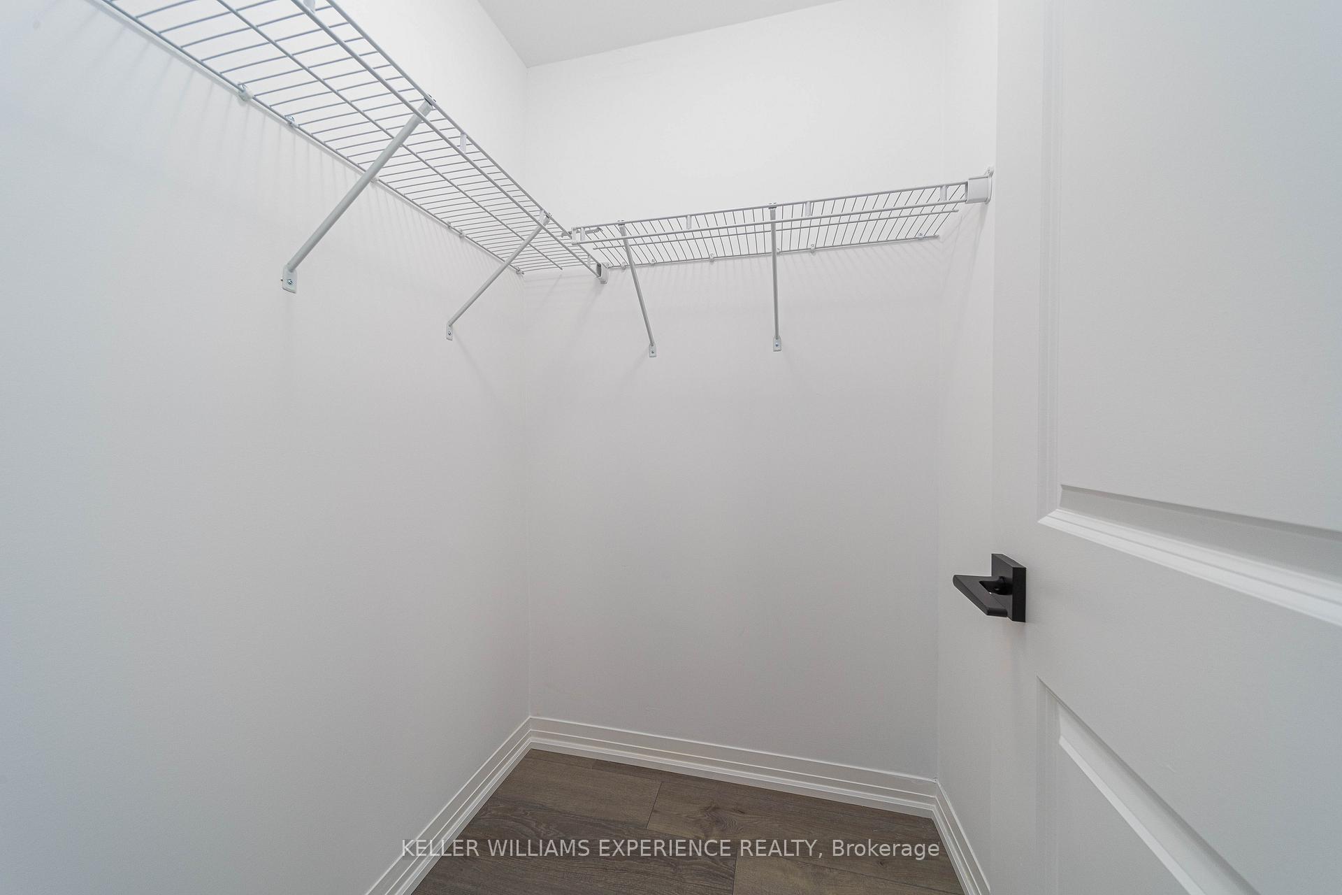 Photo 9 of 147 Turnberry Lane, Barrie, Painswick South — HOMEH