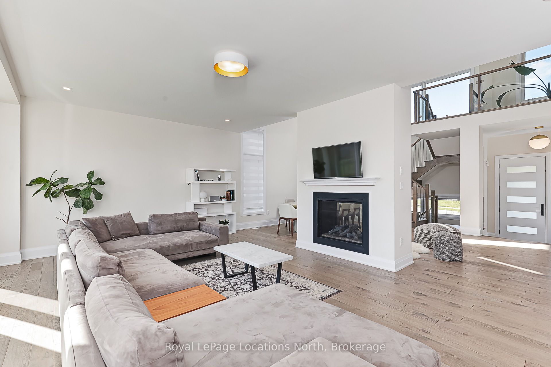 Photo 64 of 143 Springside Crescent, Blue Mountains — HOMEH