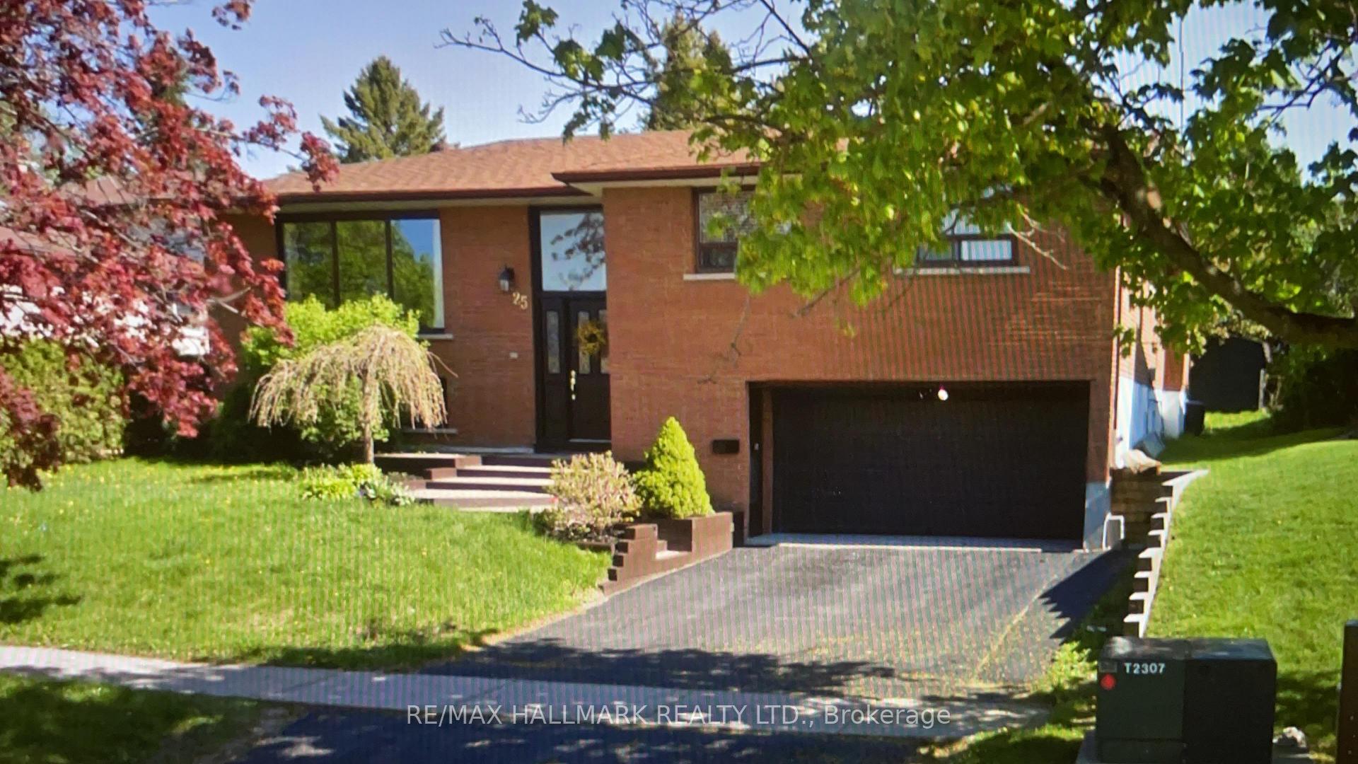 Front of Unit Lower, 25 Glenridge Road