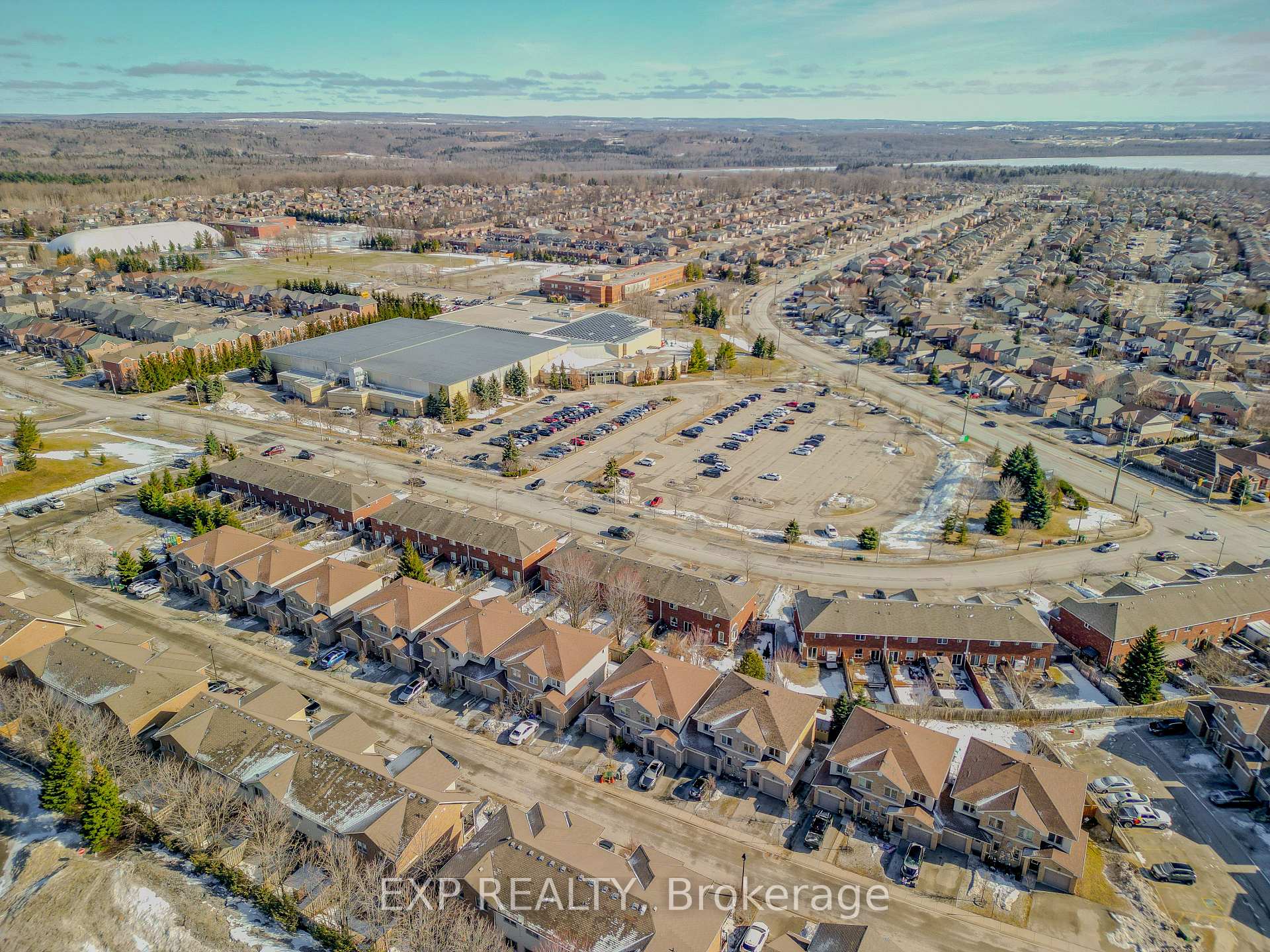 Photo 28 of Unit 65, 175 Stanley Street, Barrie, East Bayfield — HOMEH