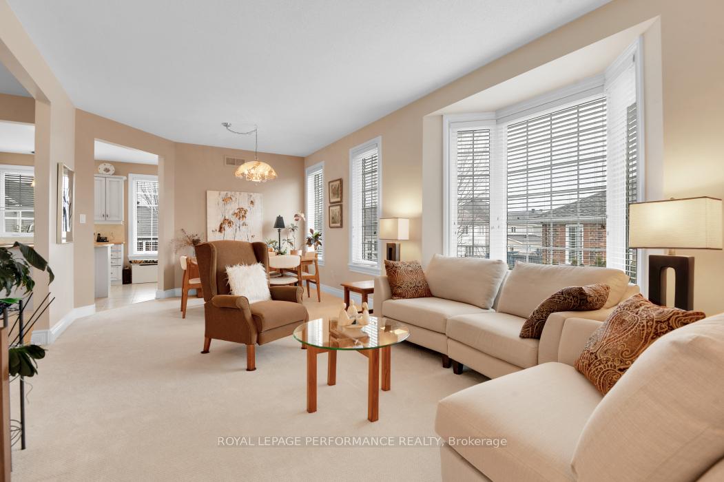Photo 6 of 242 Cairnsmore Circle, Ottawa, Barrhaven - Stonebridge — HOMEH