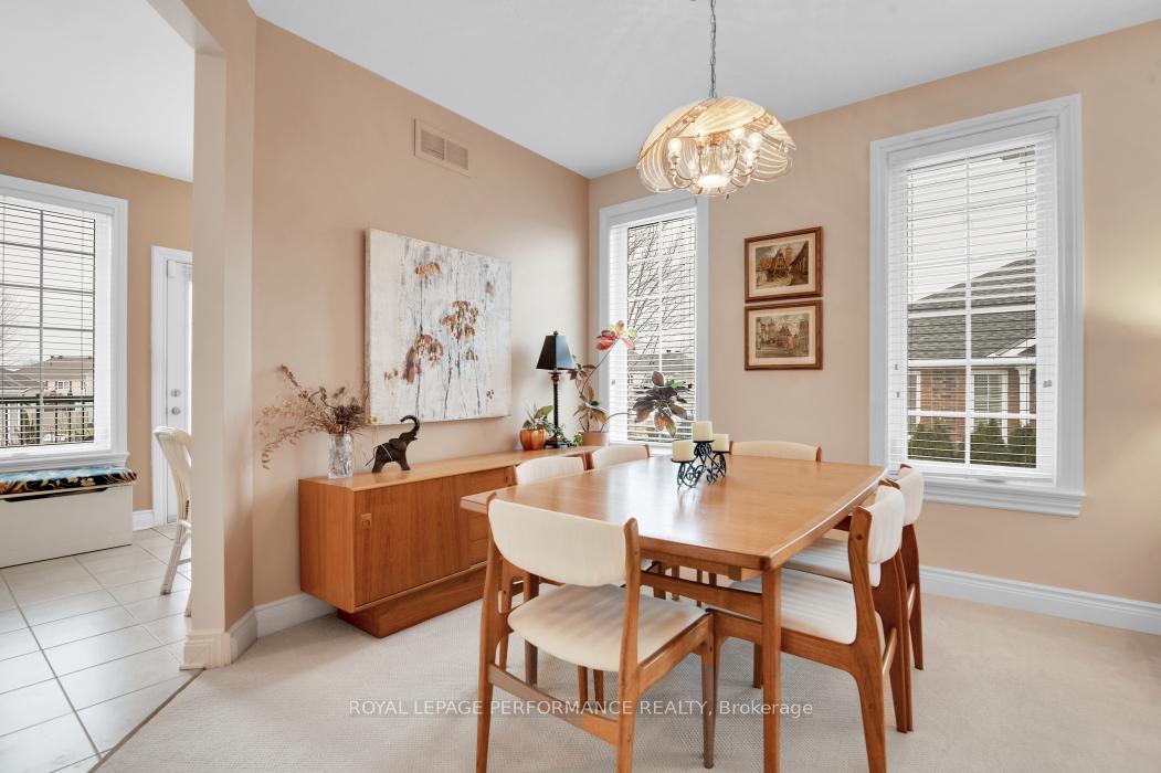 Photo 8 of 242 Cairnsmore Circle, Ottawa, Barrhaven - Stonebridge — HOMEH