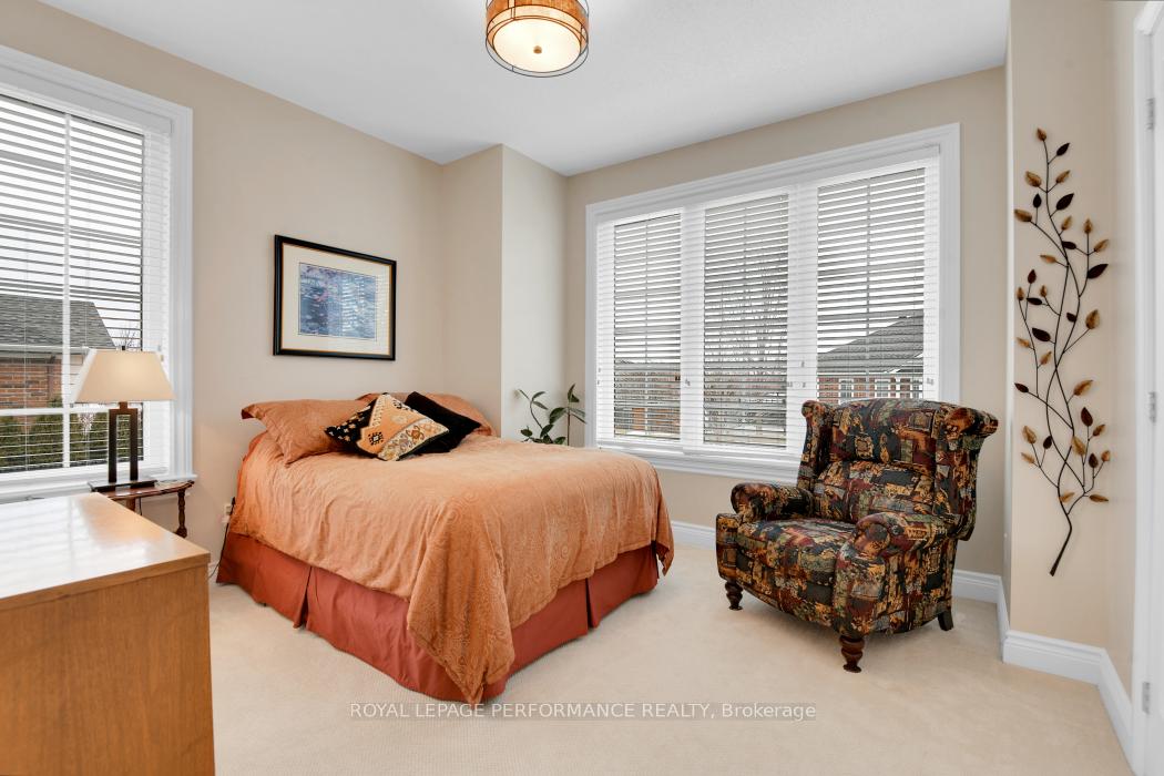 Photo 19 of 242 Cairnsmore Circle, Ottawa, Barrhaven - Stonebridge — HOMEH