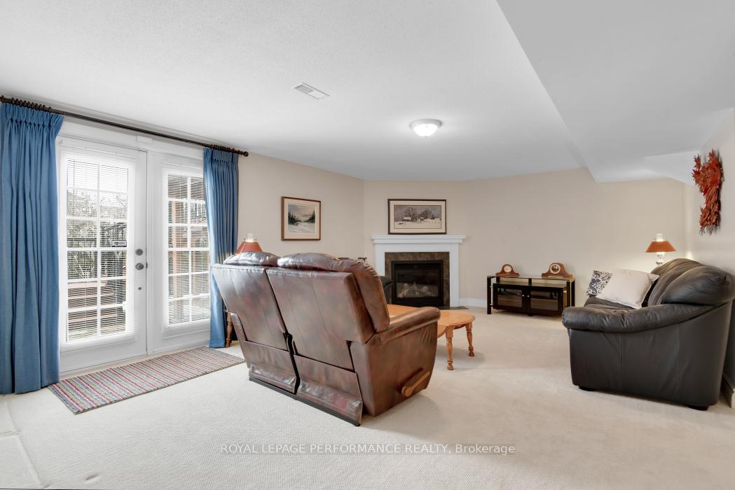 Photo 22 of 242 Cairnsmore Circle, Ottawa, Barrhaven - Stonebridge — HOMEH