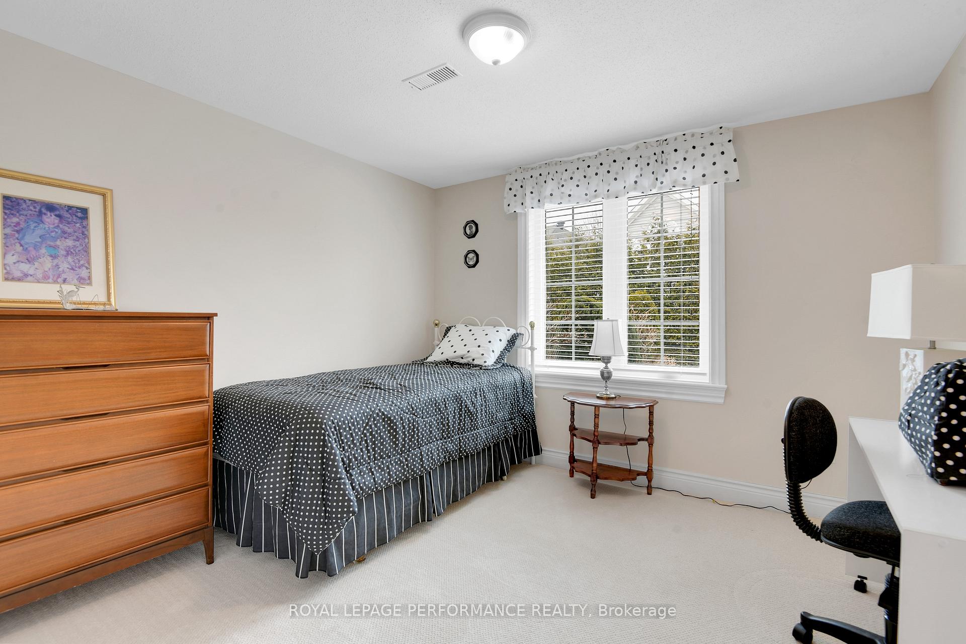 Photo 25 of 242 Cairnsmore Circle, Ottawa, Barrhaven - Stonebridge — HOMEH
