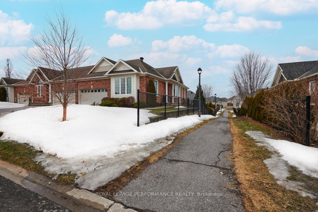 Photo 34 of 242 Cairnsmore Circle, Ottawa, Barrhaven - Stonebridge — HOMEH