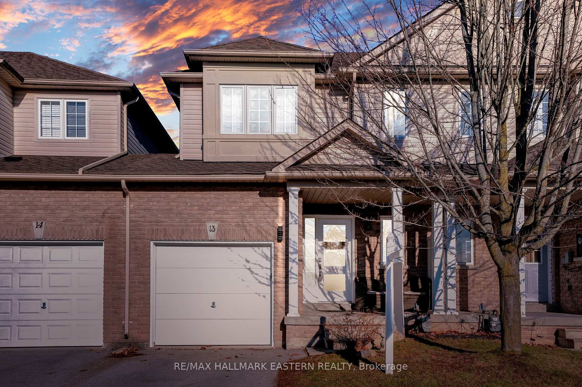 Front of Unit 13, 253 Sprucewood Crescent