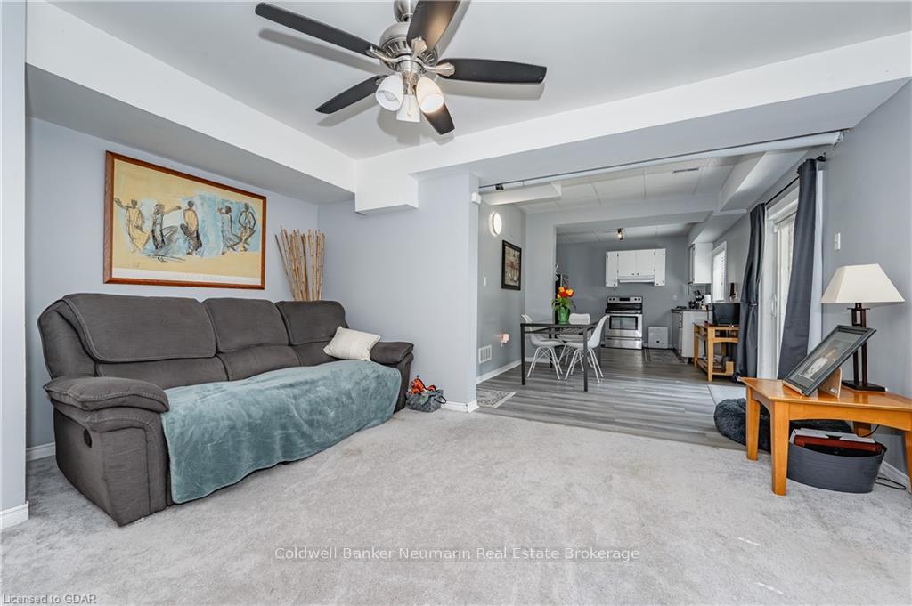 Photo 36 of 104 Pinnacle Crescent, Guelph, Willow West/Sugarbush/West Acres — HOMEH