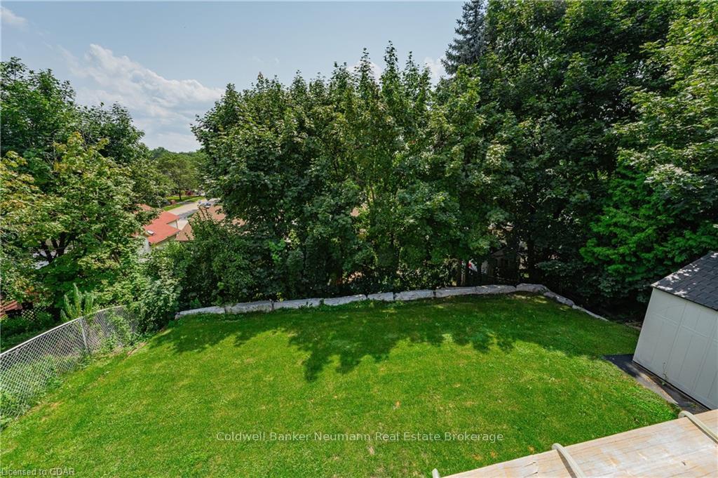 Photo 41 of 104 Pinnacle Crescent, Guelph, Willow West/Sugarbush/West Acres — HOMEH