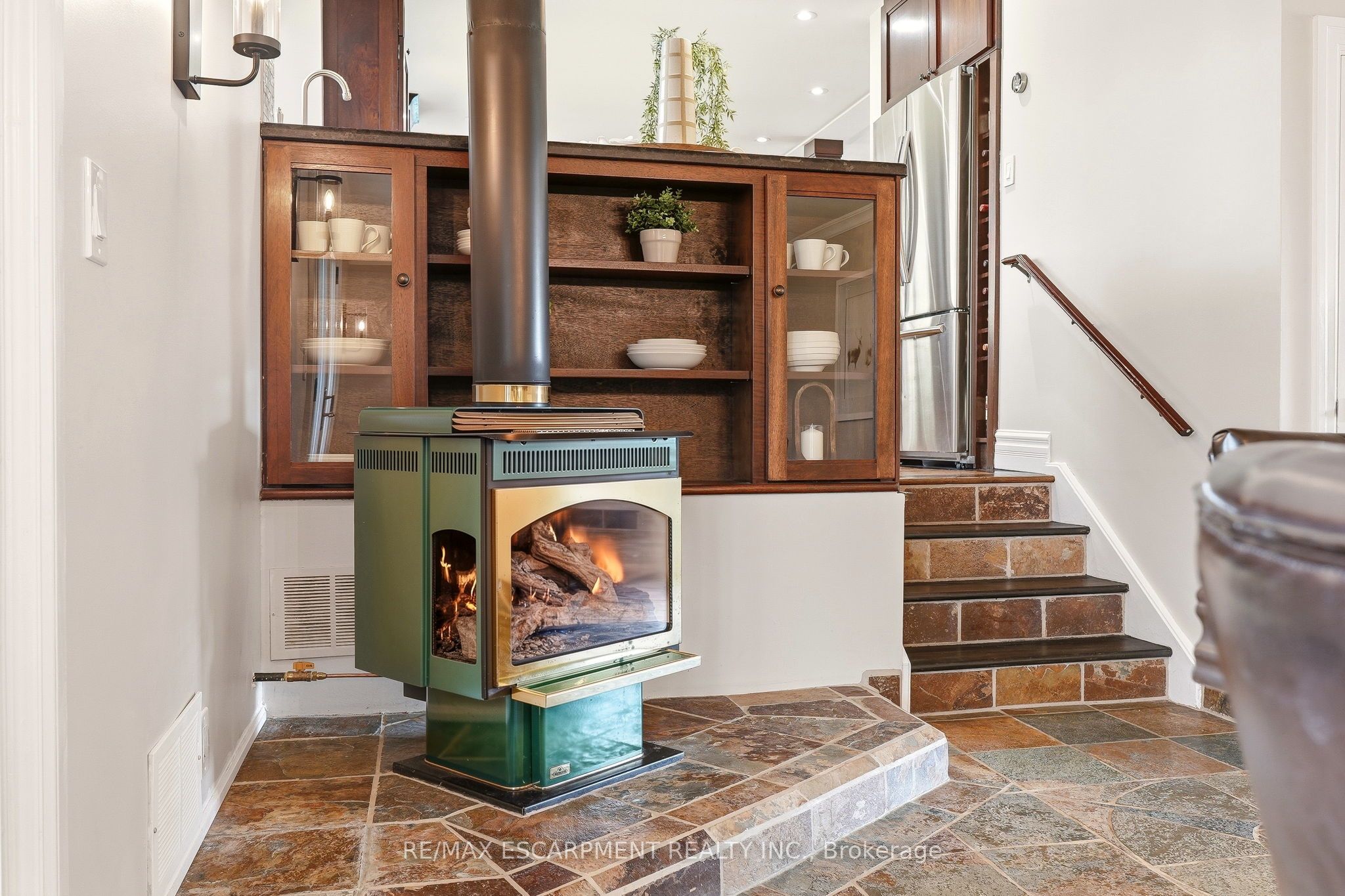 Photo 61 of 1189 Britannia Road, Burlington, Rural Burlington — HOMEH