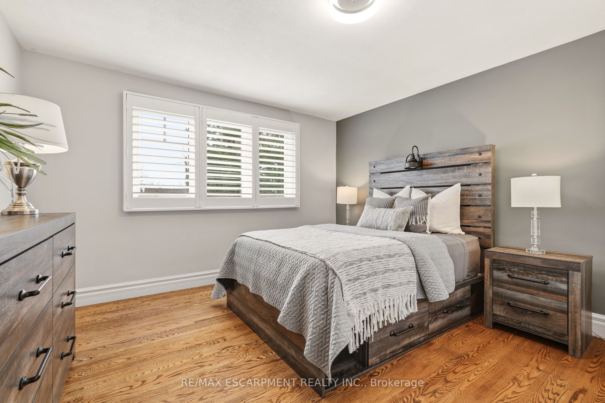 Photo 76 of 1189 Britannia Road, Burlington, Rural Burlington — HOMEH