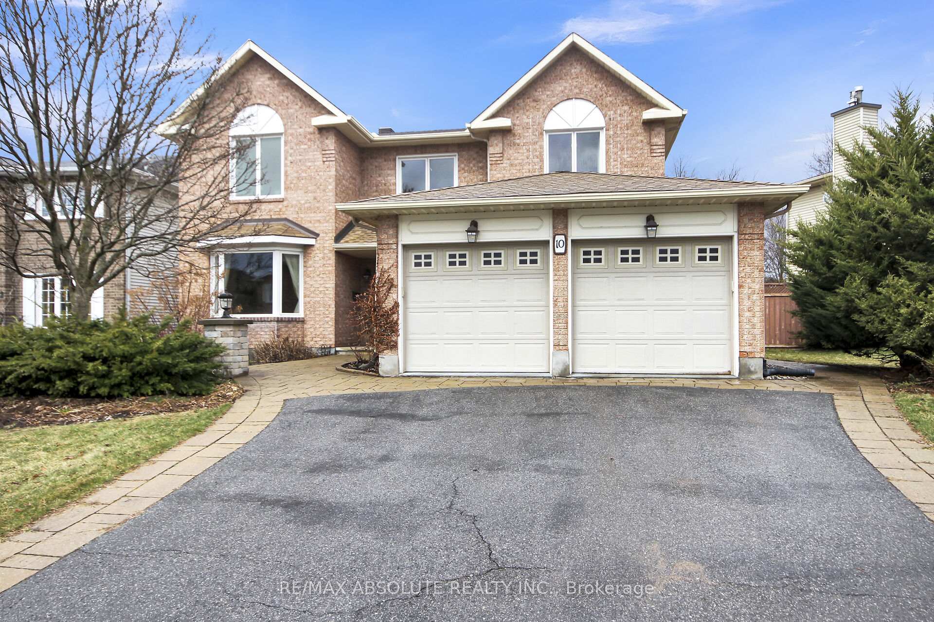 Photo 1 of 10 Wellfleet Crescent, Ottawa, Barrhaven - Cedargrove/Fraserdale — HOMEH
