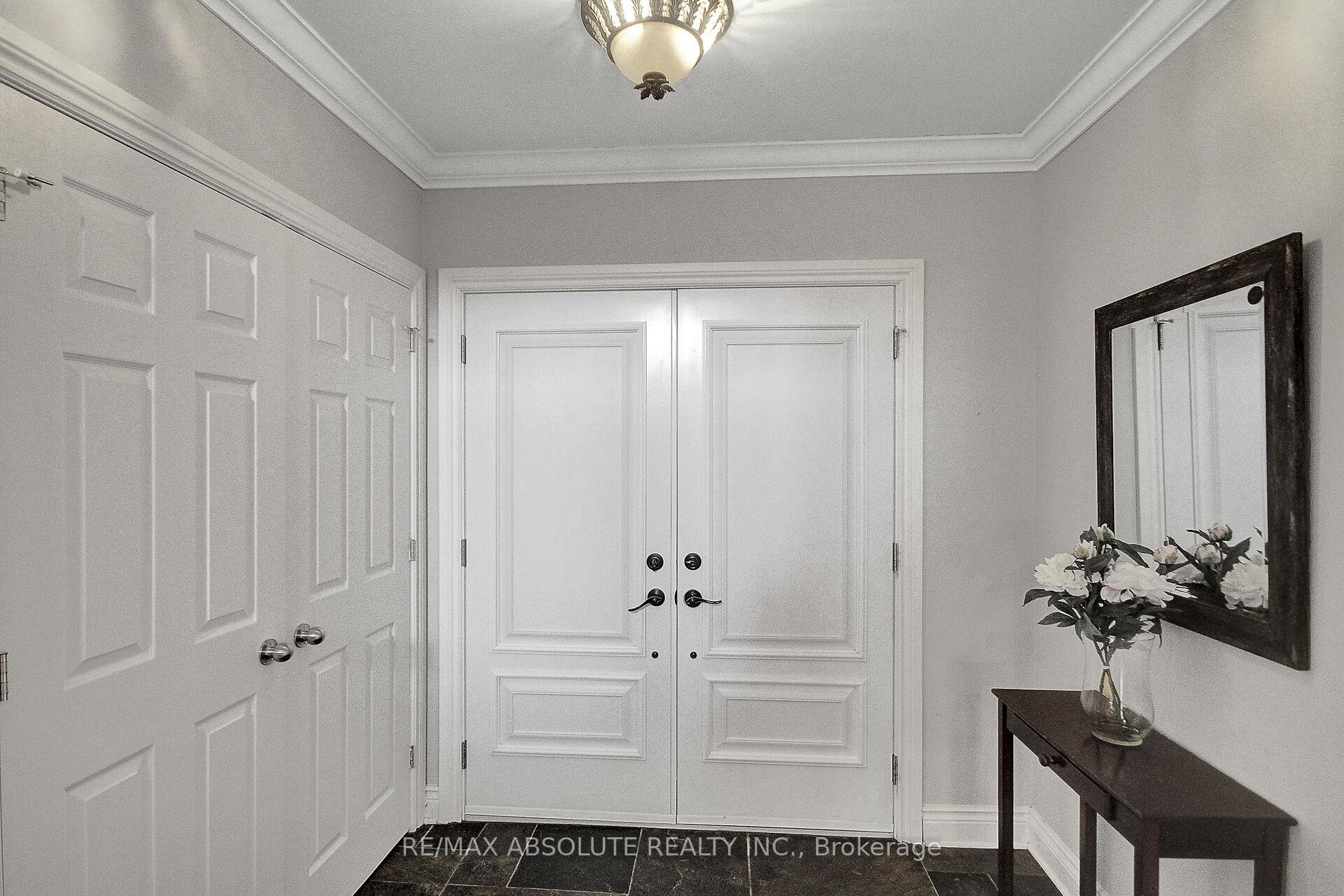 Photo 4 of 10 Wellfleet Crescent, Ottawa, Barrhaven - Cedargrove/Fraserdale — HOMEH