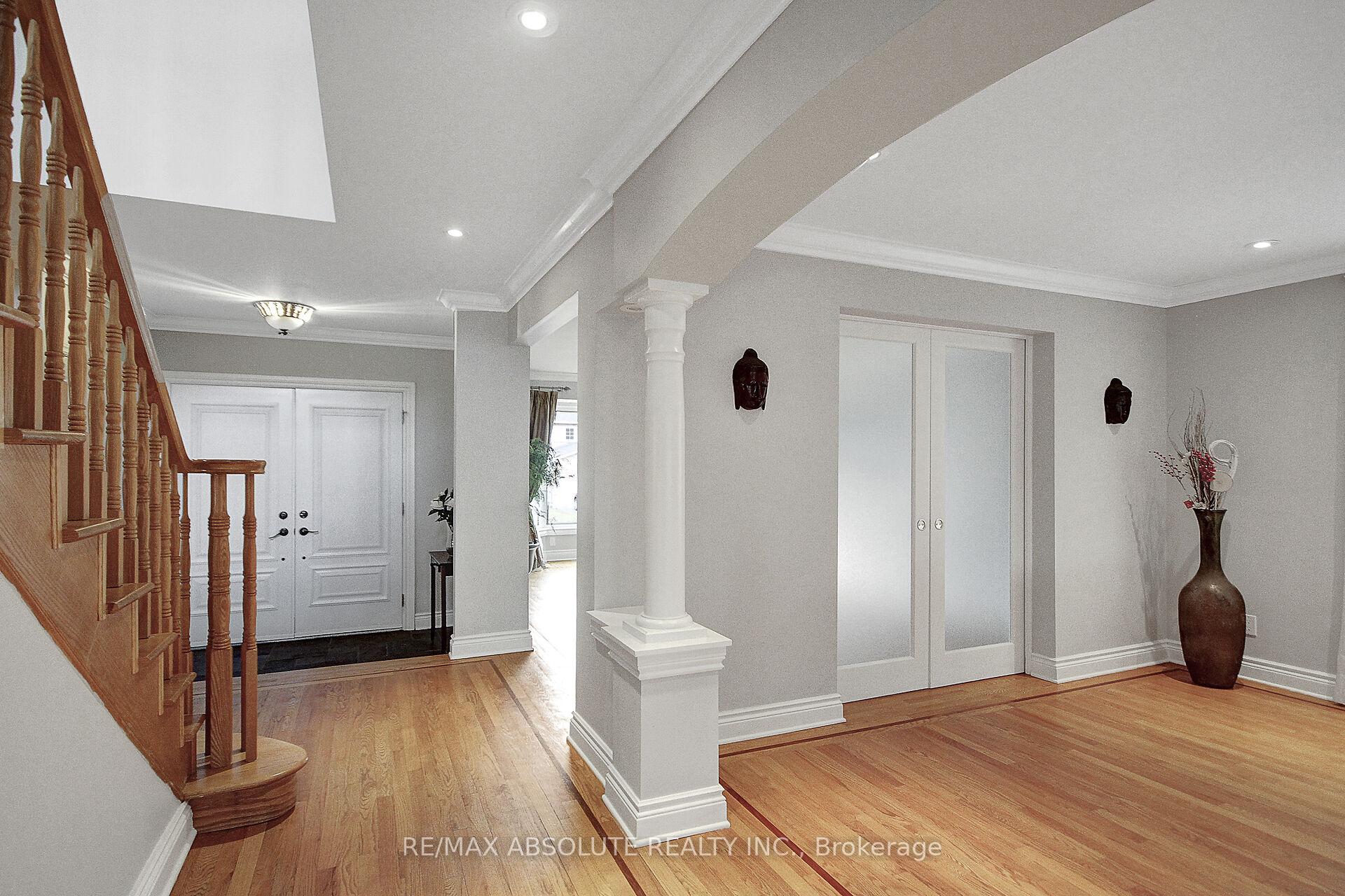 Photo 5 of 10 Wellfleet Crescent, Ottawa, Barrhaven - Cedargrove/Fraserdale — HOMEH