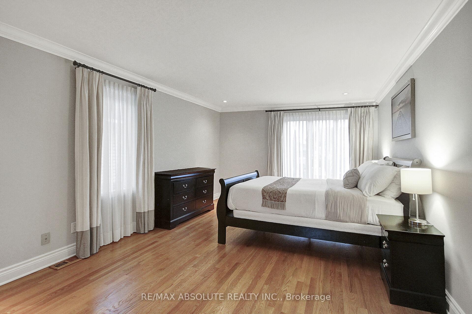 Photo 28 of 10 Wellfleet Crescent, Ottawa, Barrhaven - Cedargrove/Fraserdale — HOMEH