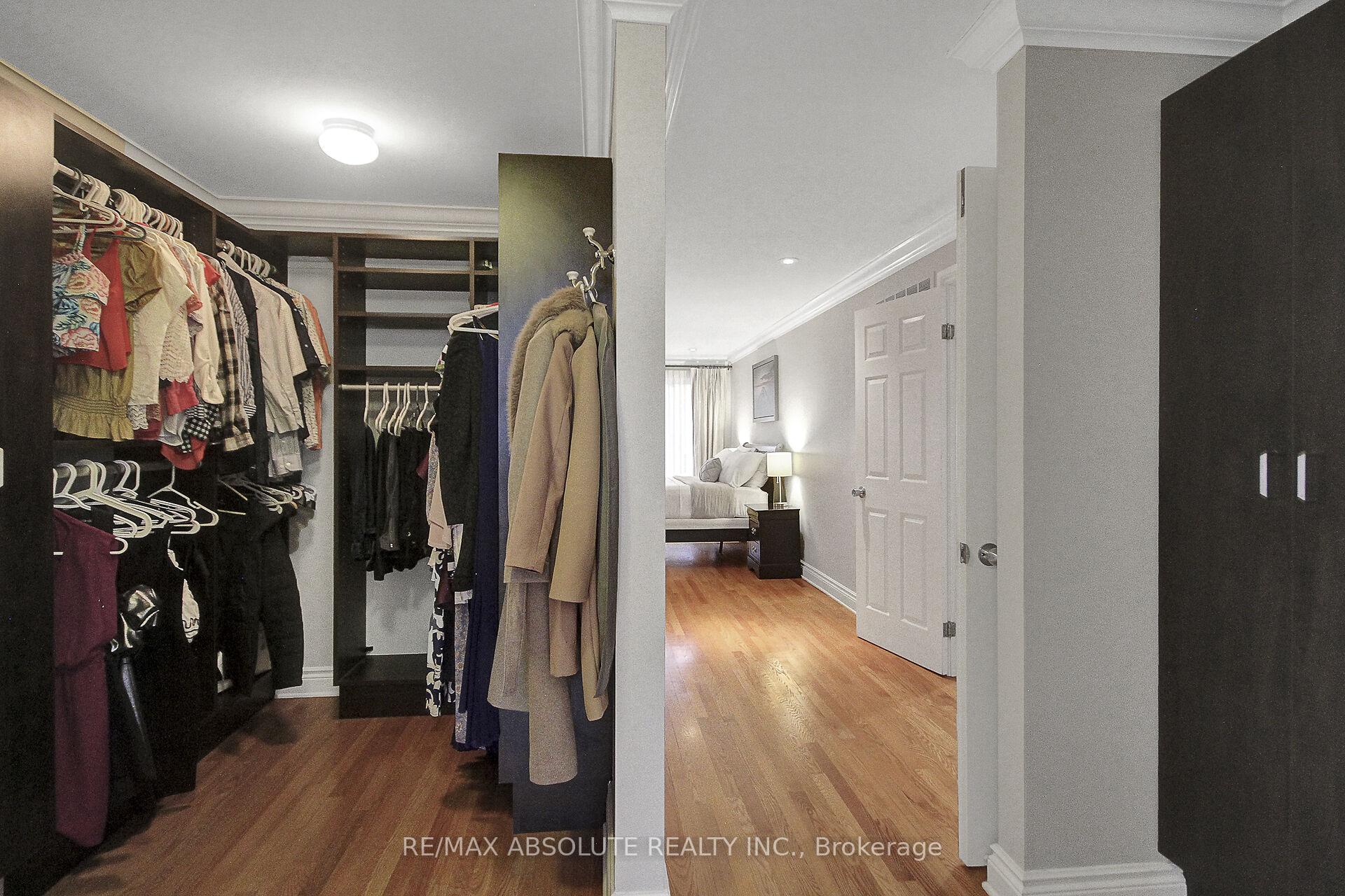Photo 31 of 10 Wellfleet Crescent, Ottawa, Barrhaven - Cedargrove/Fraserdale — HOMEH